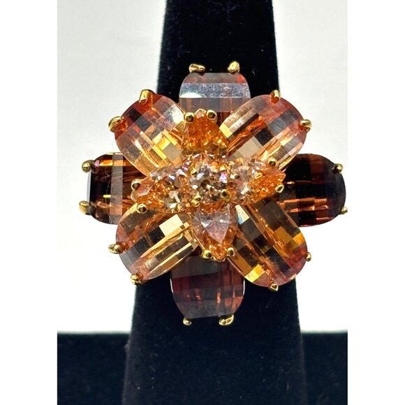 Nolan Miller Cocktail Ring Geometric Crystal Rhinestones Flower Design Size 7 - Picture 1 of 12